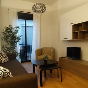 - Jinetes, 14 Apartment