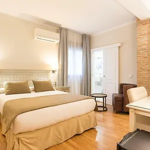 2* Hotell California